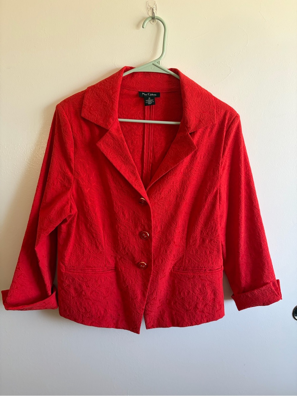 Nue Options Vibrant Orangey/Red Textured Three-Button Blazer